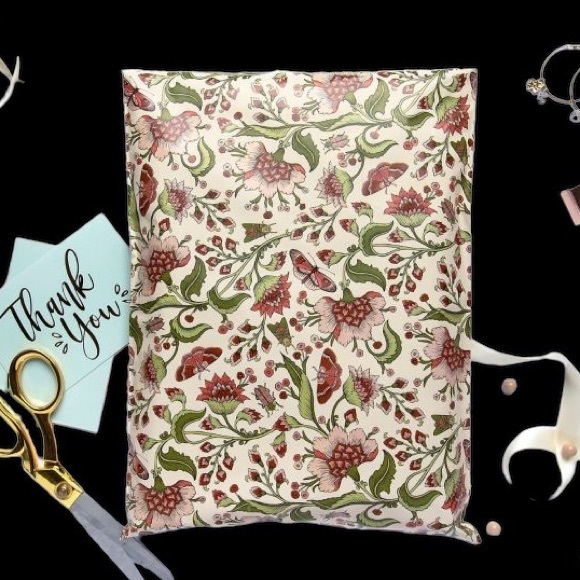 Vintage Floral Poly Mailers 10x13 Pack of 25 - Picture 5 of 6